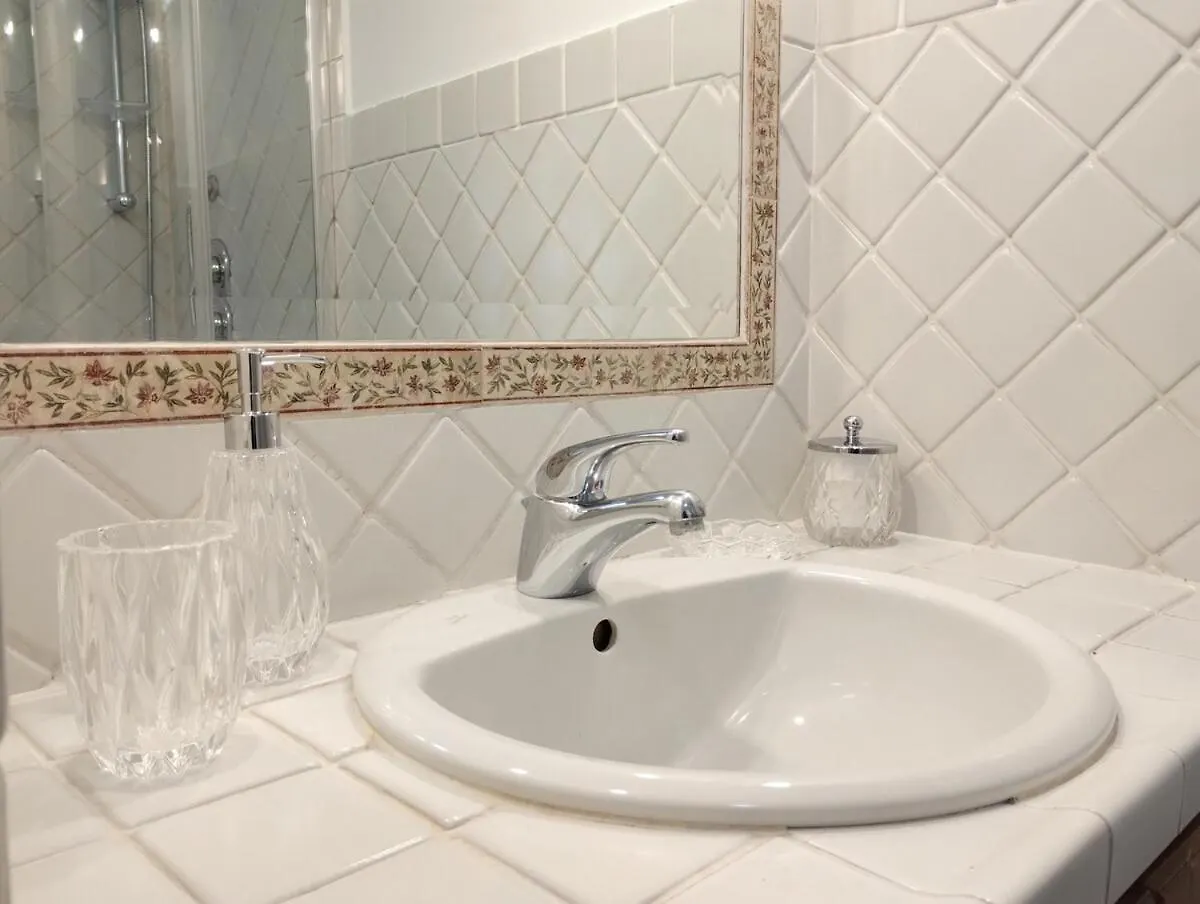 Apartment Roma Eterna Apartment, Style And Elegance Italy